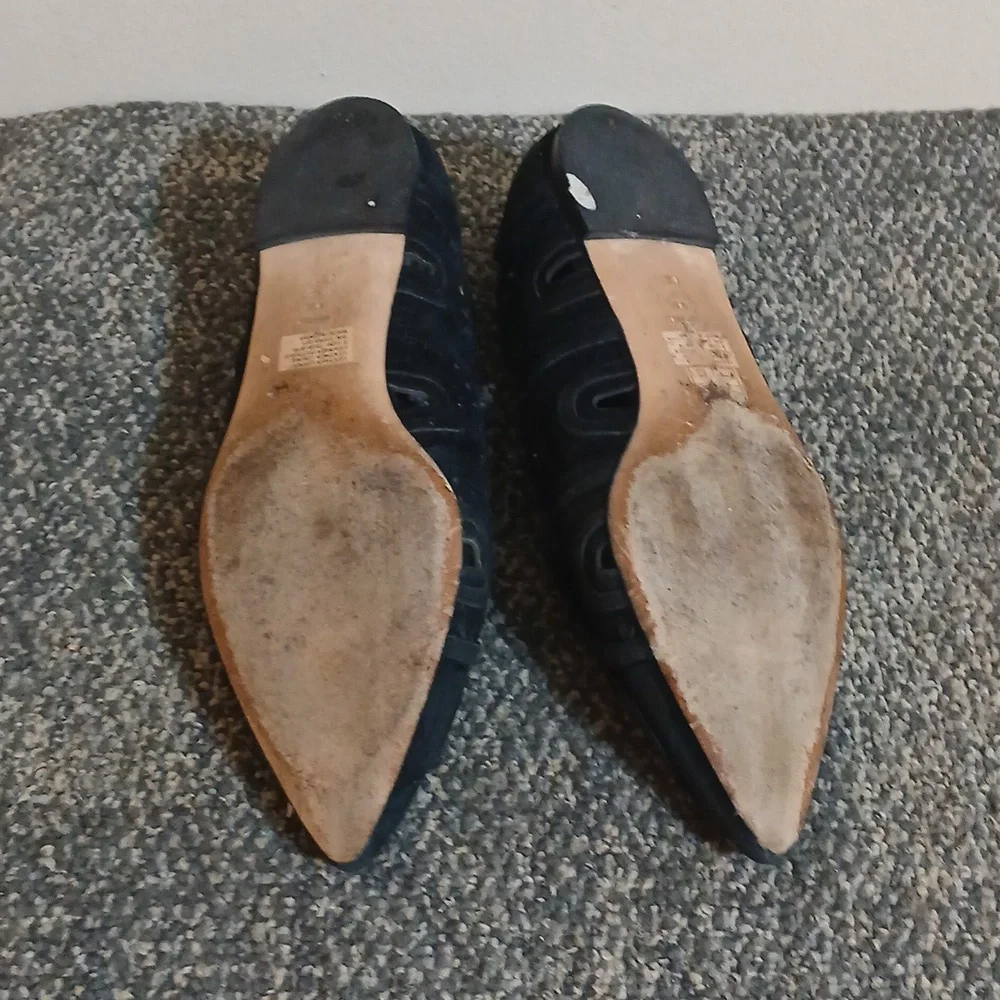Tory Burch size 8.5 black leather suede slip on flats